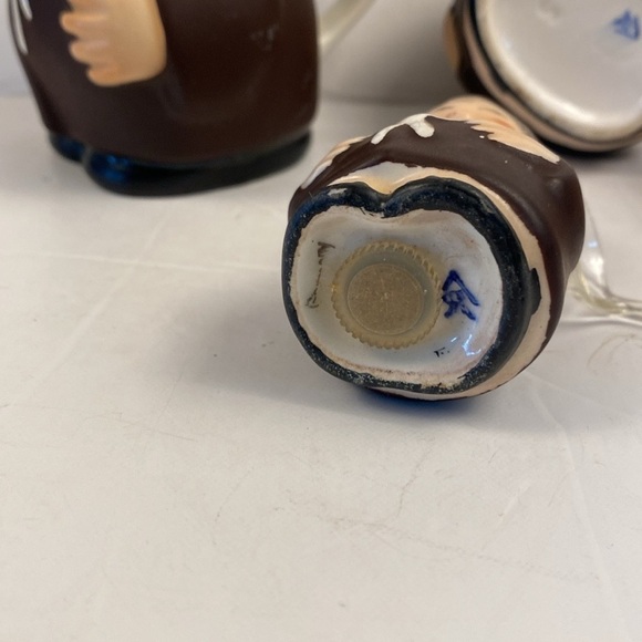 Goebel *Friar Tuck Monk* Cream sugar set salt shaker creamer West Germany vtg - Picture 13 of 13